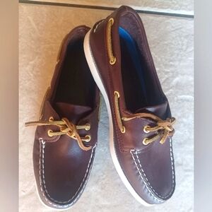 Women's sperrys